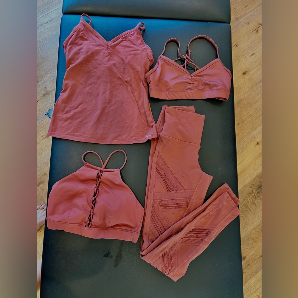 Alo yoga set
